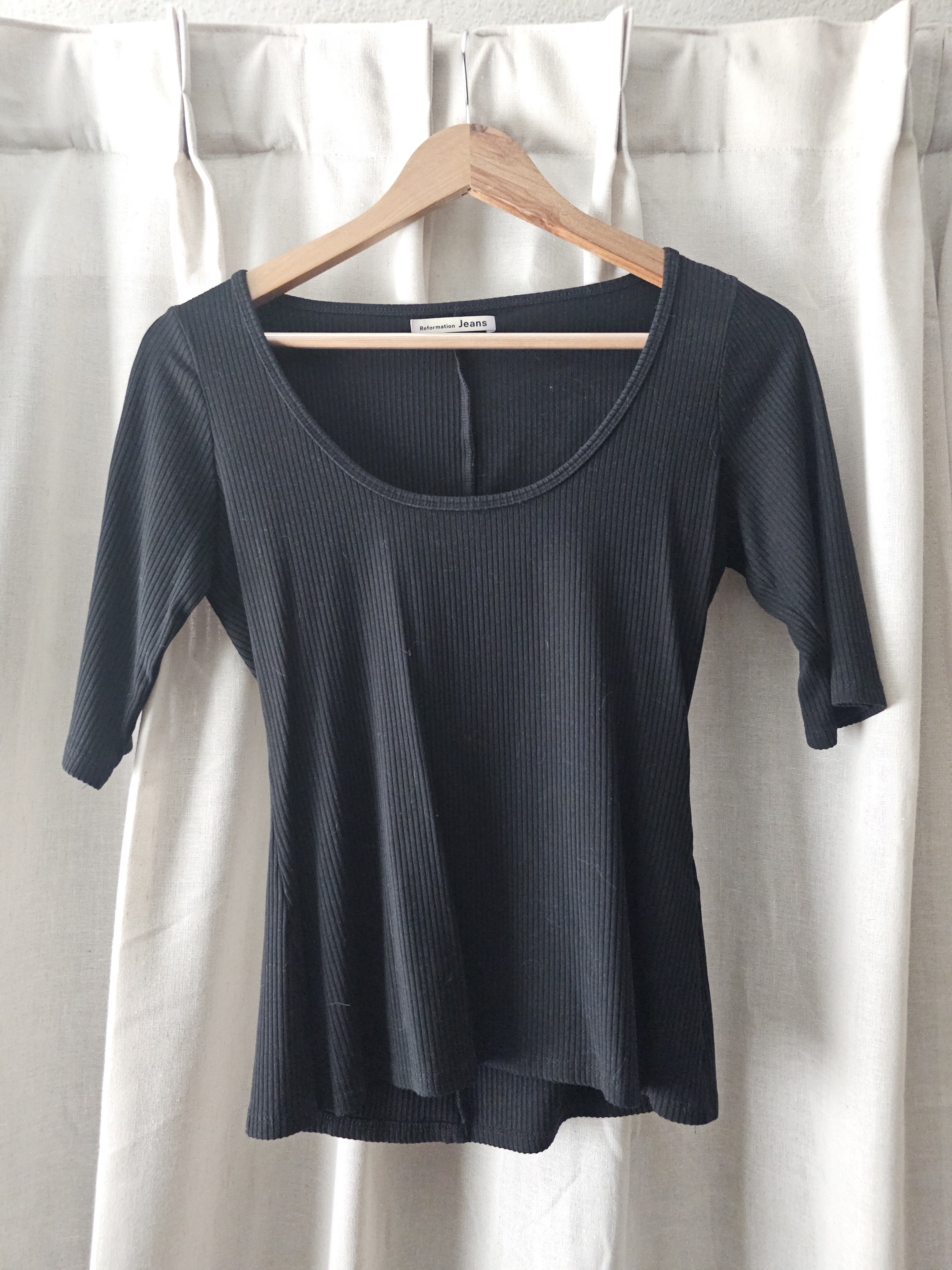 Reformation Jeans Black Ribbed Scoop Neck Tencel Top Medium Made In Usa